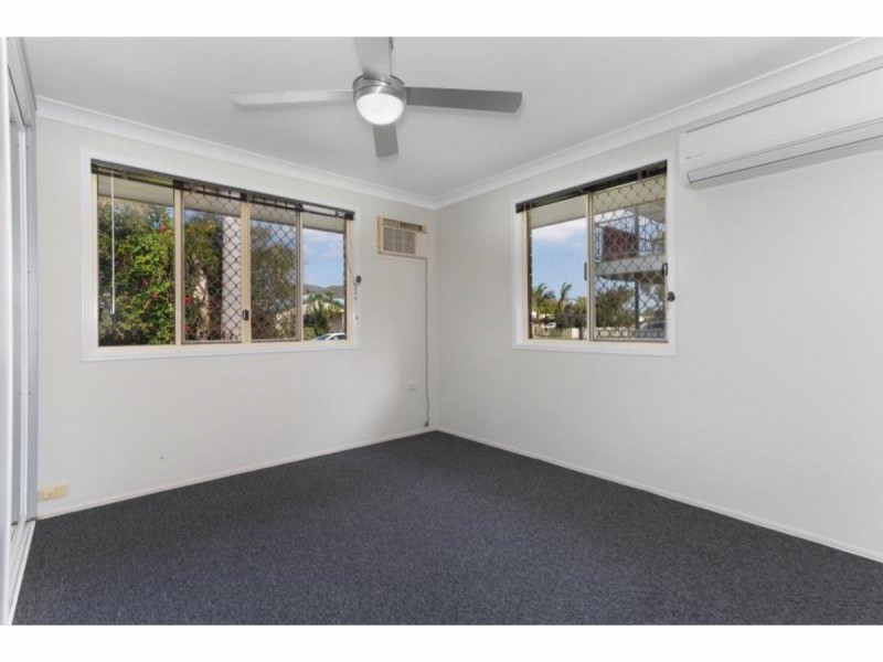 8 Bean Avenue, Parkhurst QLD 4702